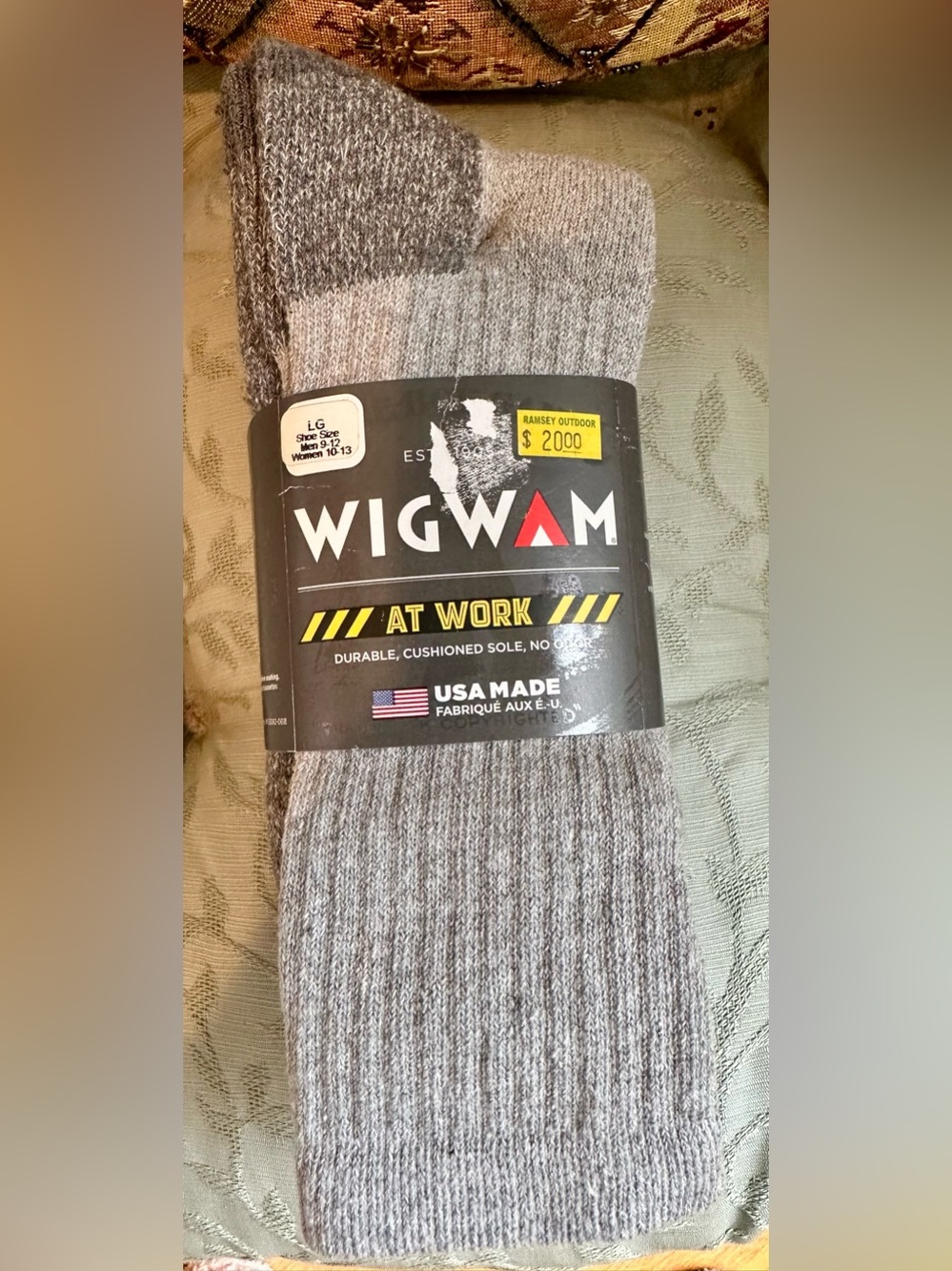 NWT Wigwam Men's Gray Crew Socks - USA Made